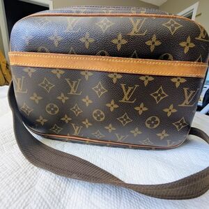 Louis Vuitton Monogram Canvas Messenger Bag with Tan Trim
